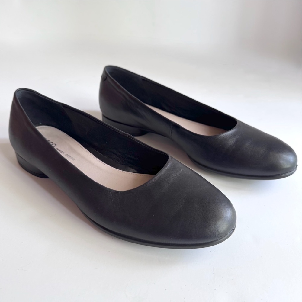 Ecco Anine Ballerina Flat in Black Leather Size 37